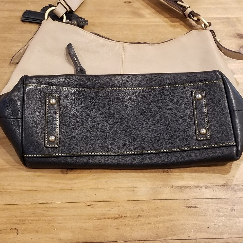 Dooney & Bourke Sophie Black and Beige Color Block Hobo - Picture 5 of 15